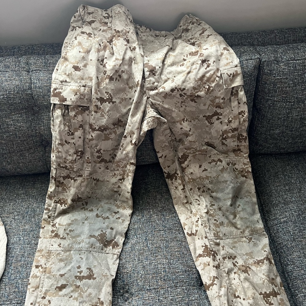 USMC Camouflage pants. Desert MARPAT pattern used condition. Worn knees